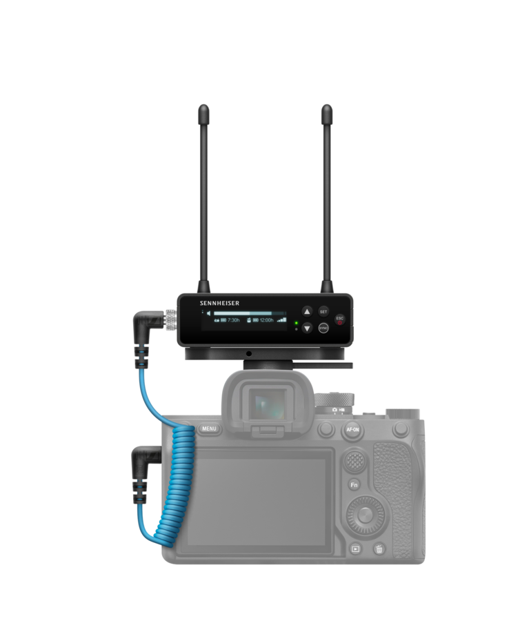 Sennheiser EW-DP 835 SET Camera-Mount Digital Wireless Handheld Microphone System (R1-6: 520 to 576 MHz)