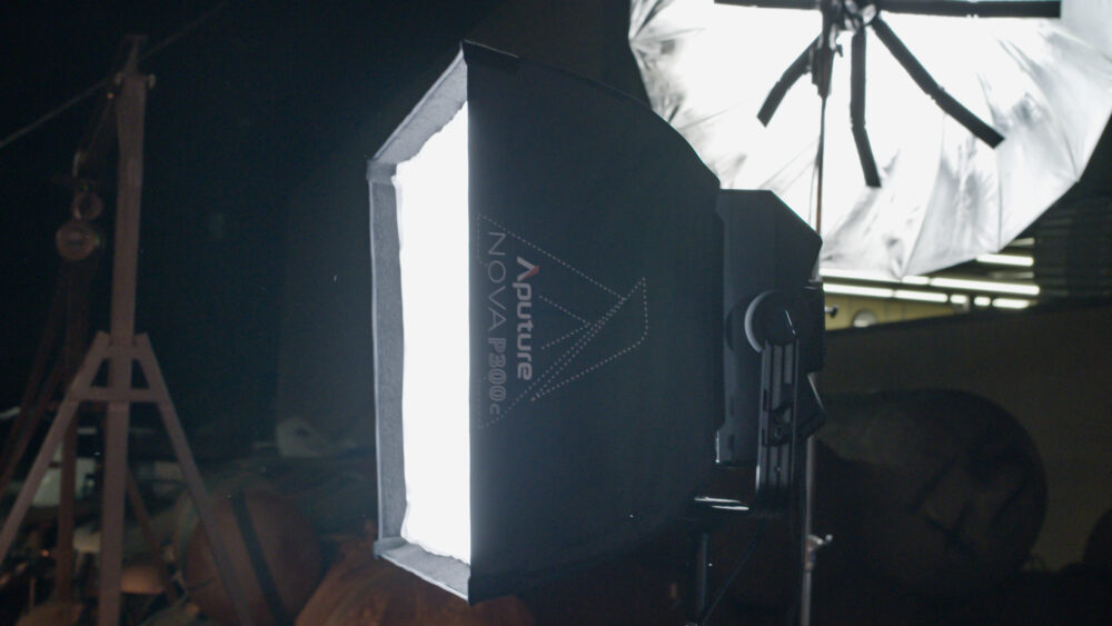 Aputure NOVA P300C Softbox