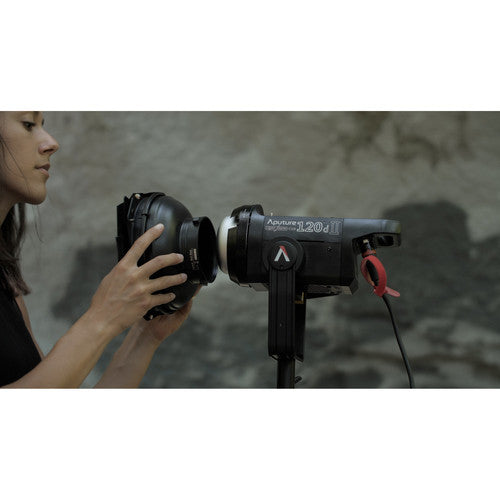 Aputure Light Storm LS COB-120D Mark-II LED Light Kit with V-mount Battery Plate